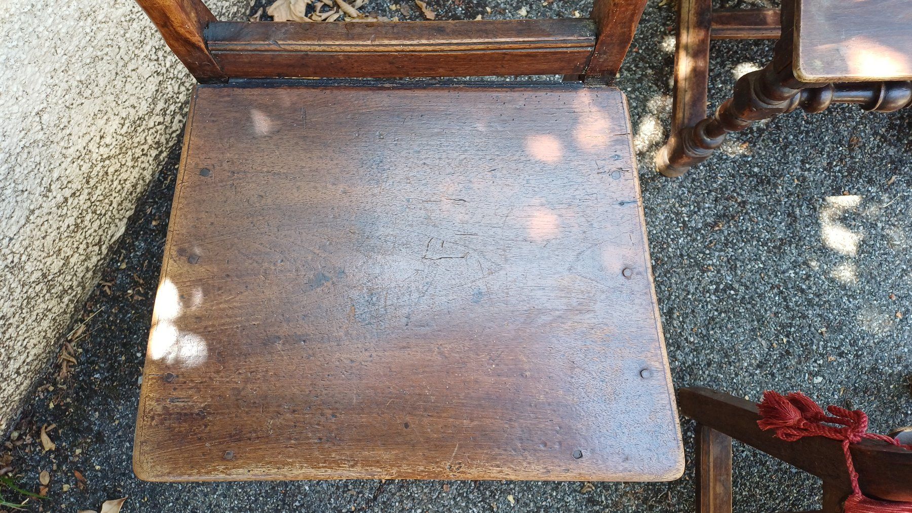 Sedie: Ensemble de 8 chaises anciennes en bois massif, usagé – Usato da geneve venduto da vinc_bob 7
