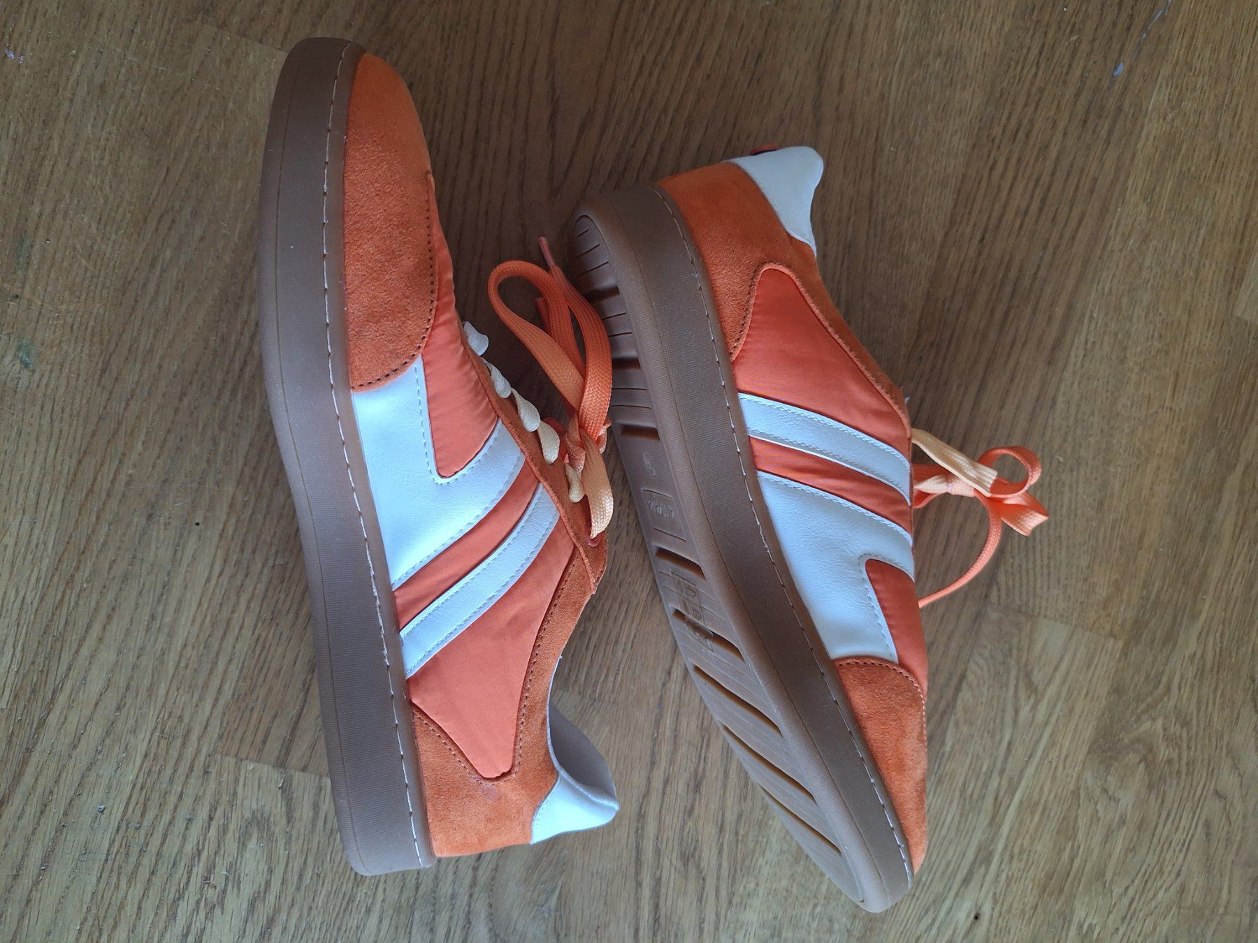 Chaussures femmes: Sneakers neu la strada – Neuf avec emballage d'origine à Bern par lenelowic 1