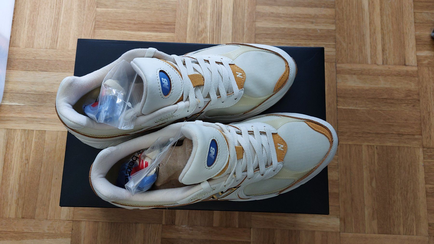 New Balance Scarpe da uomo: New Balance 2002R – Nuovo e nell'imballaggio originale da Genève venduto da jake90 2