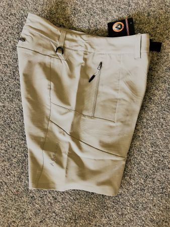 Sport-/Freizeitshorts Damen, LHOTSE France, Gr.42/44, beige