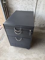 Vitra Rollcontainer schwarz mit drei Schubladen gebraucht