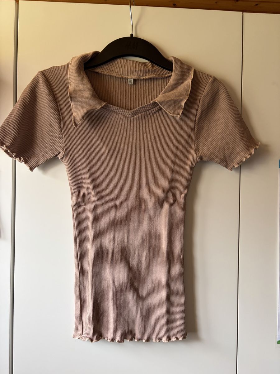 T-Shirts: Baserange t-shirt – Neu (gemäss Beschreibung) aus Mont-sur-Lausanne von lacasta