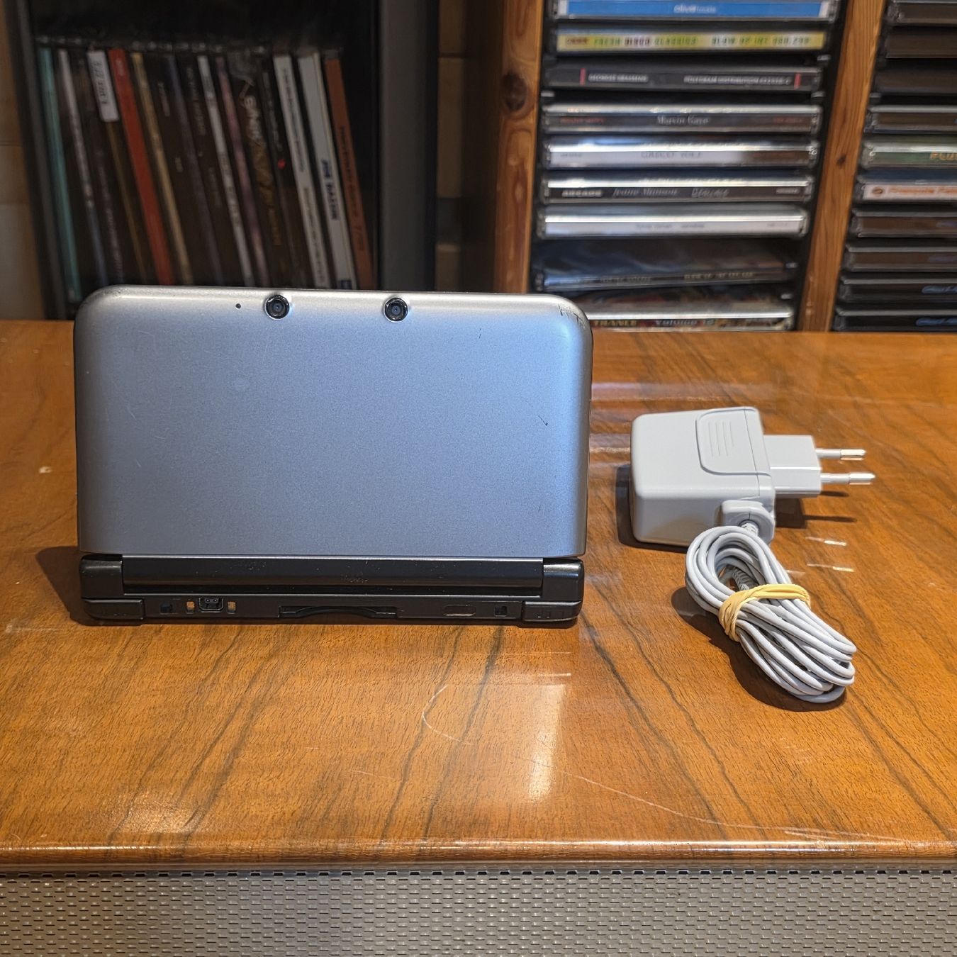 Nintendo Console: Nintendo 3DS XL  – Usato da Oron-la-Ville venduto da Exacash 1