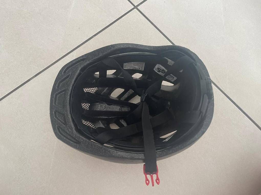 Helme: Casque pour vélo, fille 10 ans  – Gebraucht aus Genève von Chek_ka 1