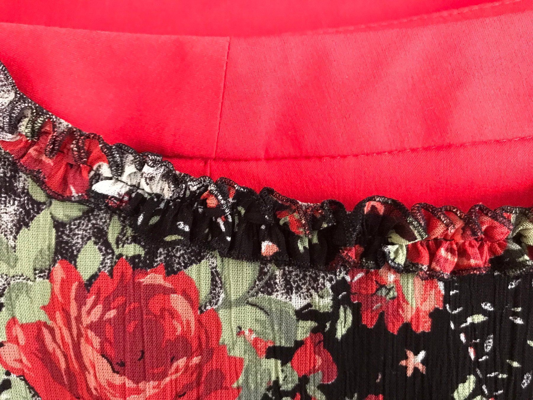 Ensembles & Tailleurs: Hosen, Top, Jacke – D'occasion à Zumikon par Uranus88 4