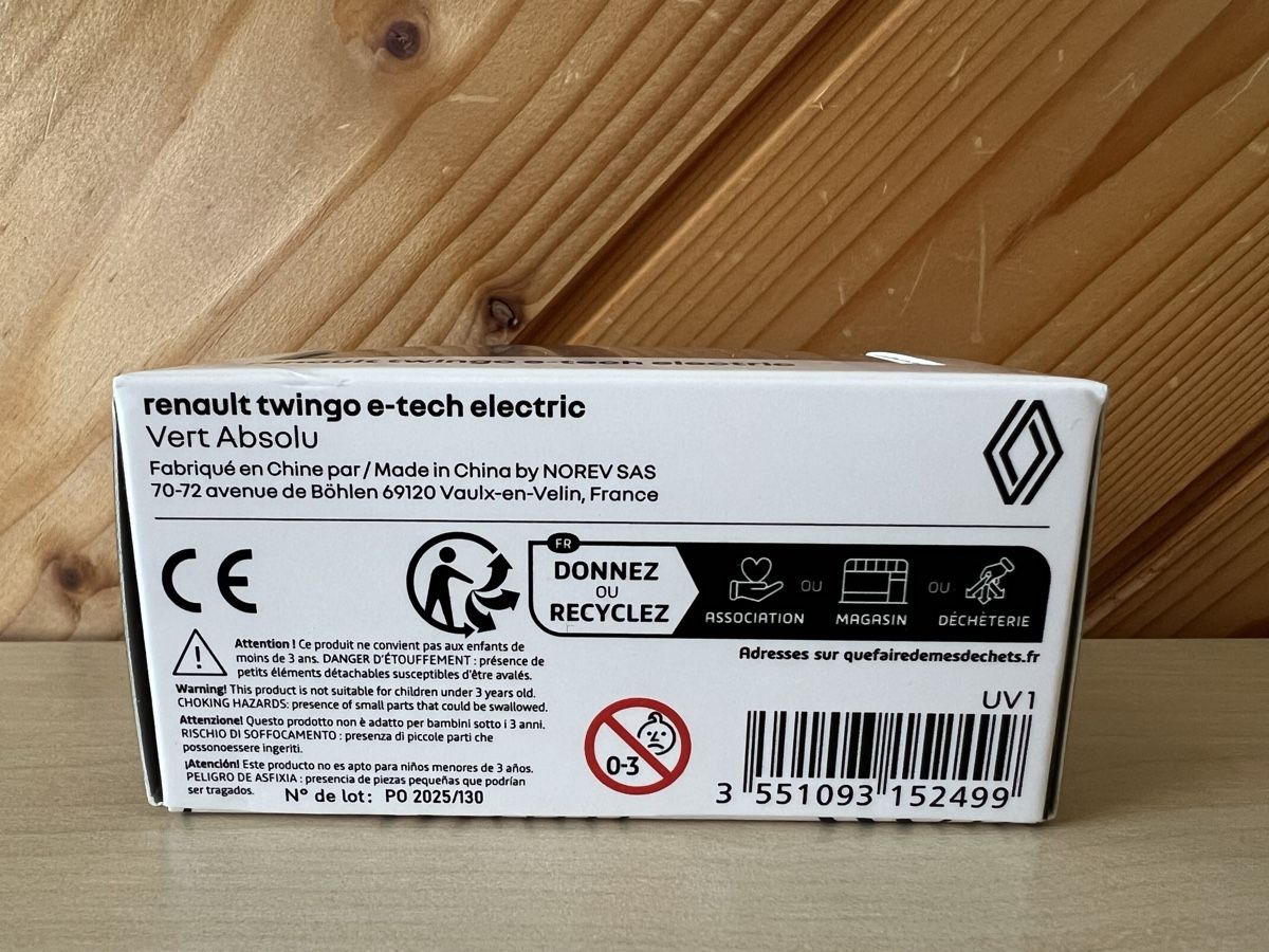 Renault Modellini d'auto: Modellauto Renault Twingo E-Tech Electric, Grün, OVP – Nuovo e nell'imballaggio originale da Bachenbülach venduto da Manolo007 3