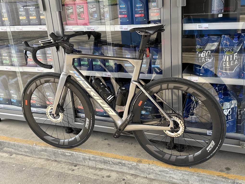 Vélos: Merida Reacto 8000 Rennrad – D'occasion à Hagenbuch ZH par Bimbolino93