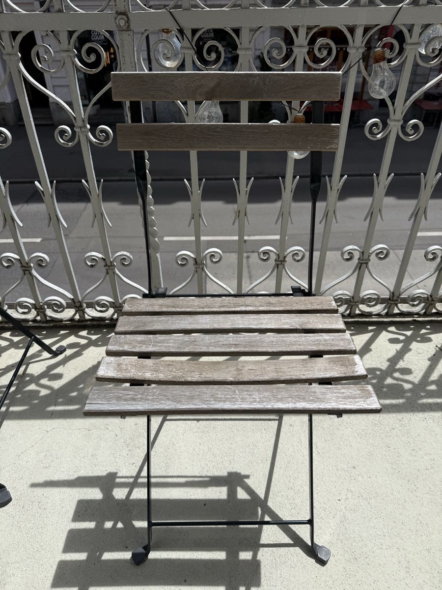 Ikea Set di tavolo e panche: Ikea Gartentisch + 2 Stühle – Usato da Zürich venduto da kingcaschte 1