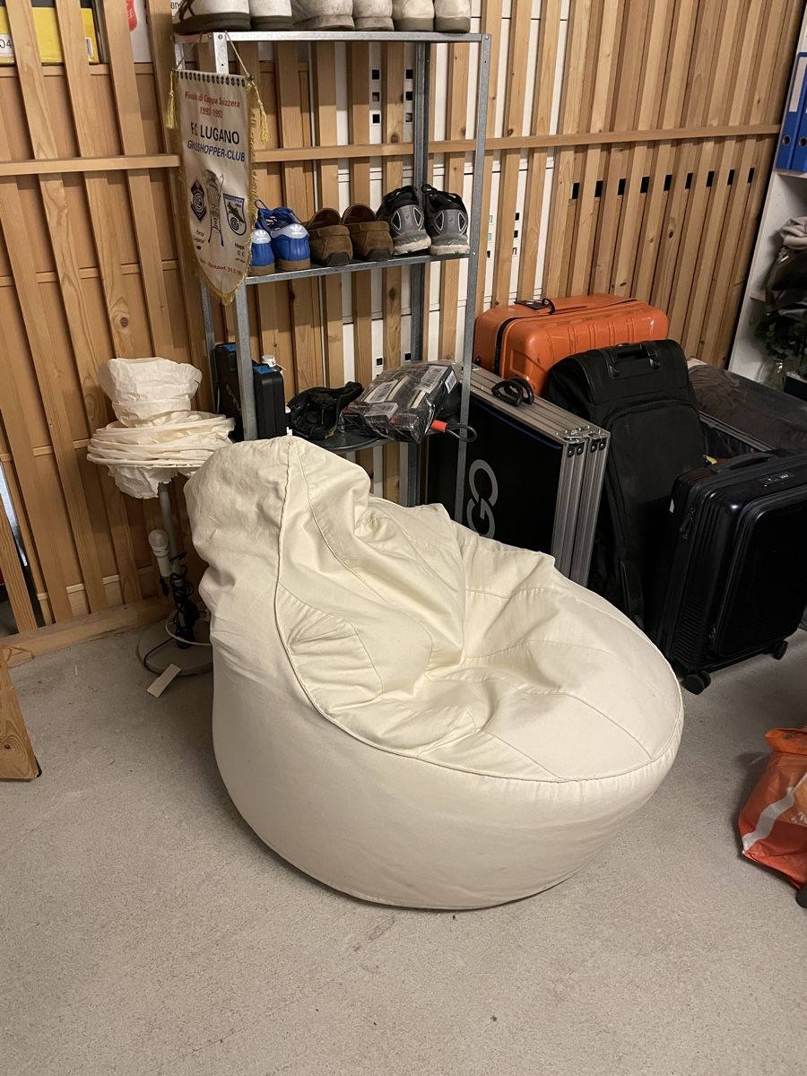 Poltrone: Sitzsack beige – Usato da Zürich venduto da fab_6xzr