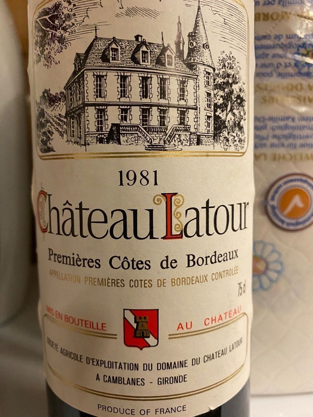 Vino: Château Latour Camblanes 1981 – Nuovo e nell'imballaggio originale da Zürich venduto da Smilejocker 3