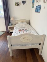 Lit, table de chevet et étagère Walt Disney Pfister enfant