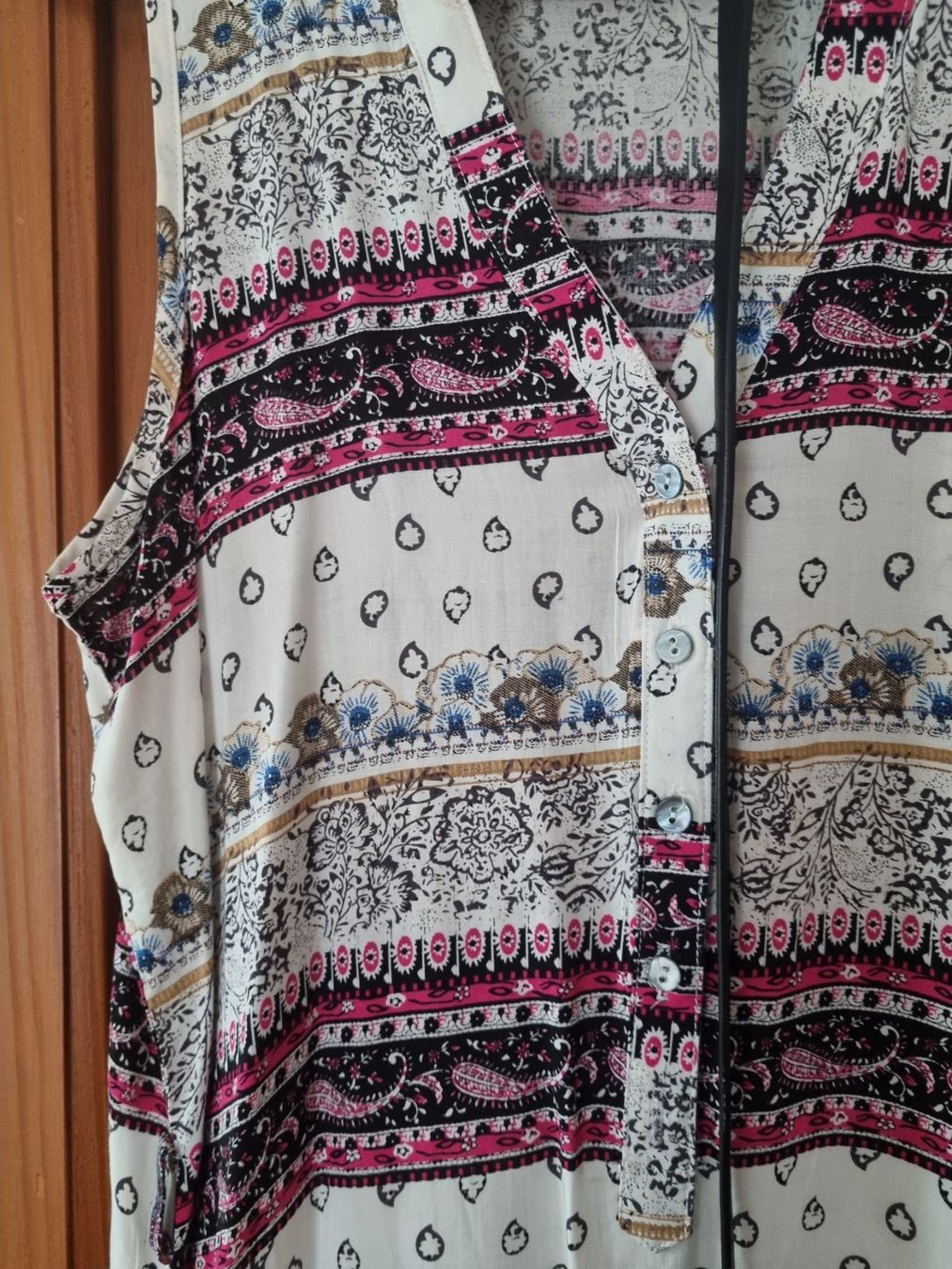 Robes: Kleid – D'occasion à Toffen par fan_tv5s