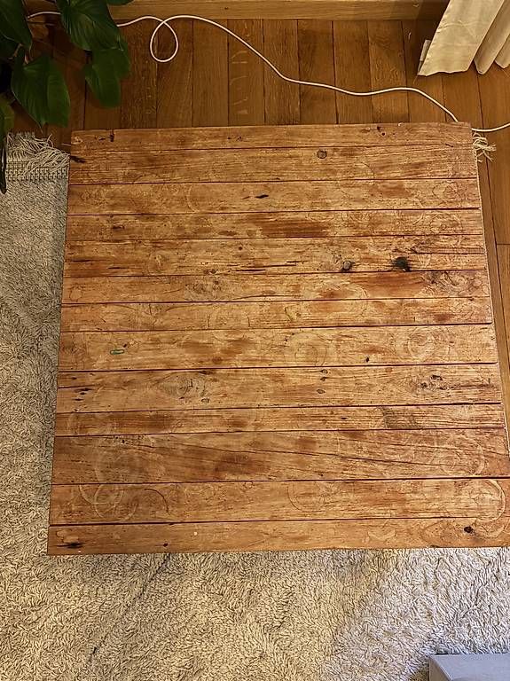 Tische: Couchtisch Holz massiv – Gebraucht aus Zürich von YA-LE 2