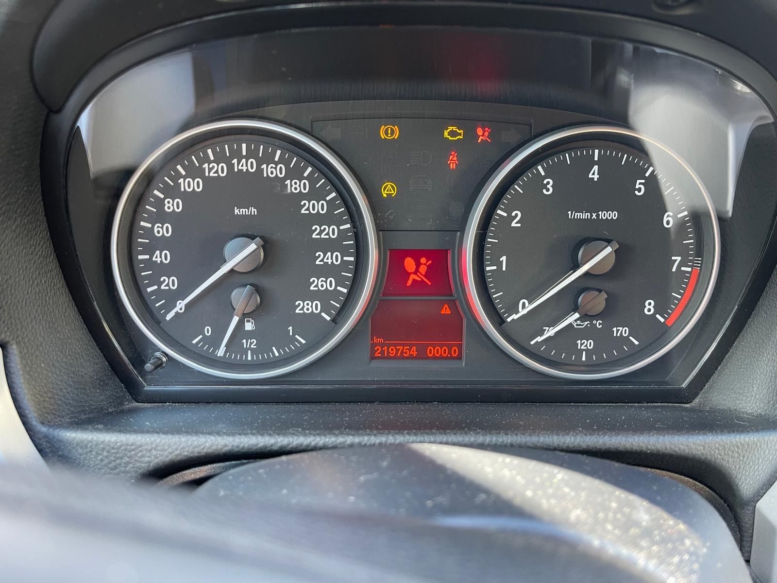 BMW Automobili: BMW 325i Coupé - année 2006 – Usato da Cornaux NE venduto da Oliiive 5