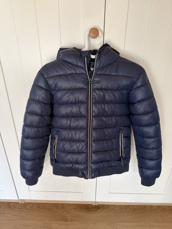 Warme Winterjacke 134/140