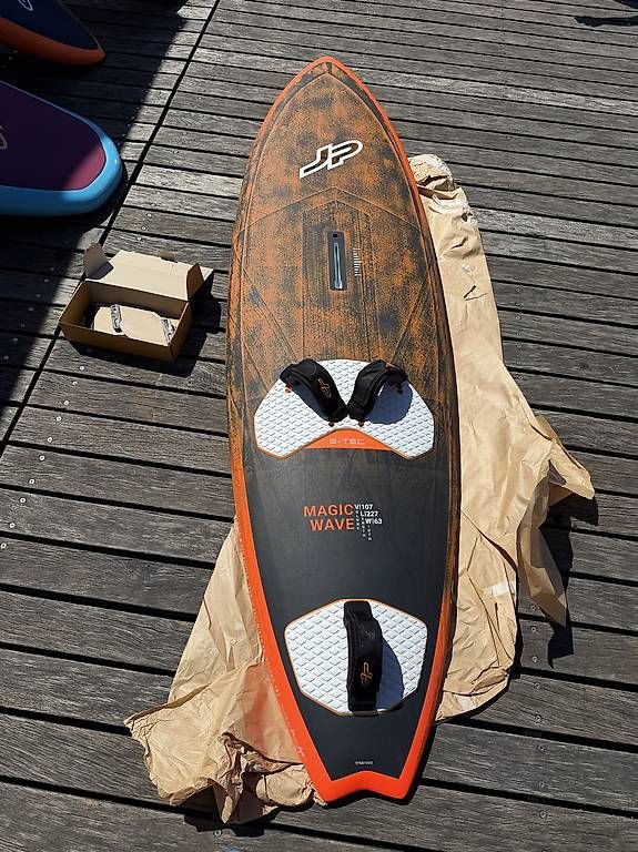 Surfboards & Schwimmbrette: Planche JP Australia Magic Wave S-Tech 2026 107L – Gebraucht aus Cologny von nic_5h5x 1