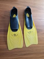 Gelbe Schwimmflossen, ideal für den Sommer - Grösse 33/34