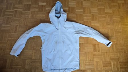 Arc'teryx Alpha SV Jacket Gore-Tex Pro Gr. S Weiss / Off-Whi