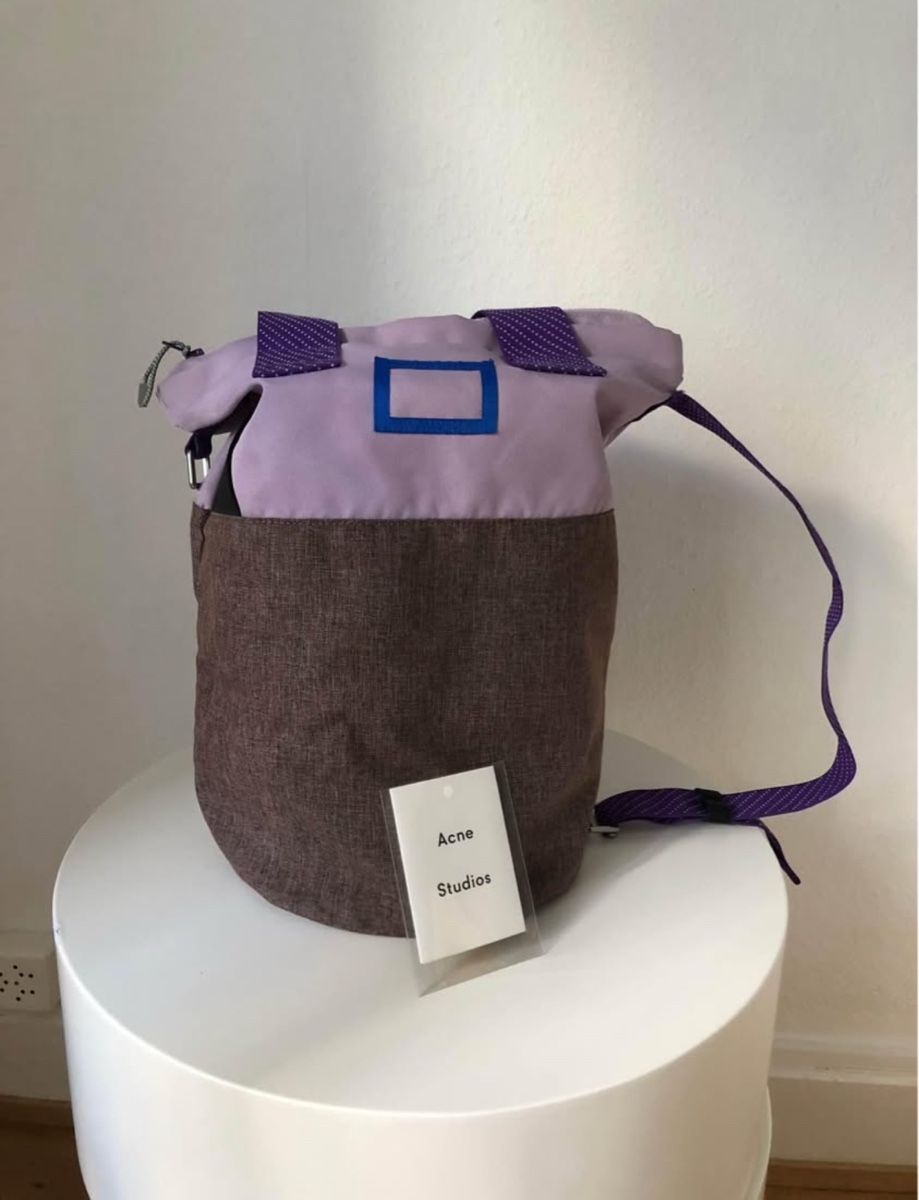 Acne Studios Taschen: Acne Studios bag, lilac and brown, like new, Spring! – Neu (gemäss Beschreibung) aus Genève von TreasureChest