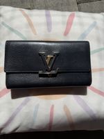 Louis Vuitton Capucines Portemonnaie Leder schwarz/pink