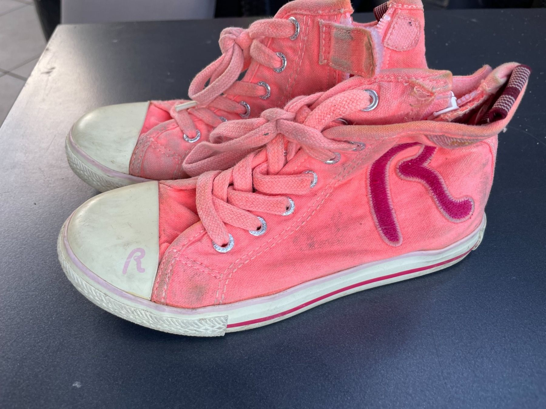 Replay Scarpe per ragazze: Replay Kinderschuhe Pink Grösse 30 – Usato da Zürich venduto da ONA-Online 1