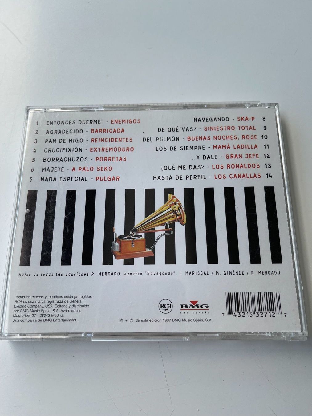 CD: Agradecidos…Rosendo – Usato da Rüti ZH venduto da alumedien 1