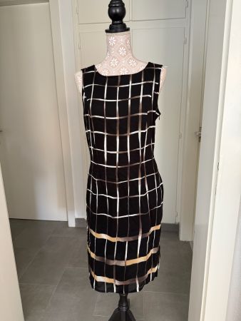 Robe - 40