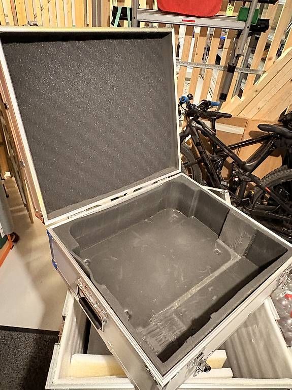 Reisekoffer: Flightcase - Box - Verpackung  – Gebraucht aus St. Erhard von steirerbua 1