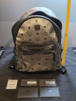 Original MCM Stark Rucksack Small – Silber Metallic (inkl. Z