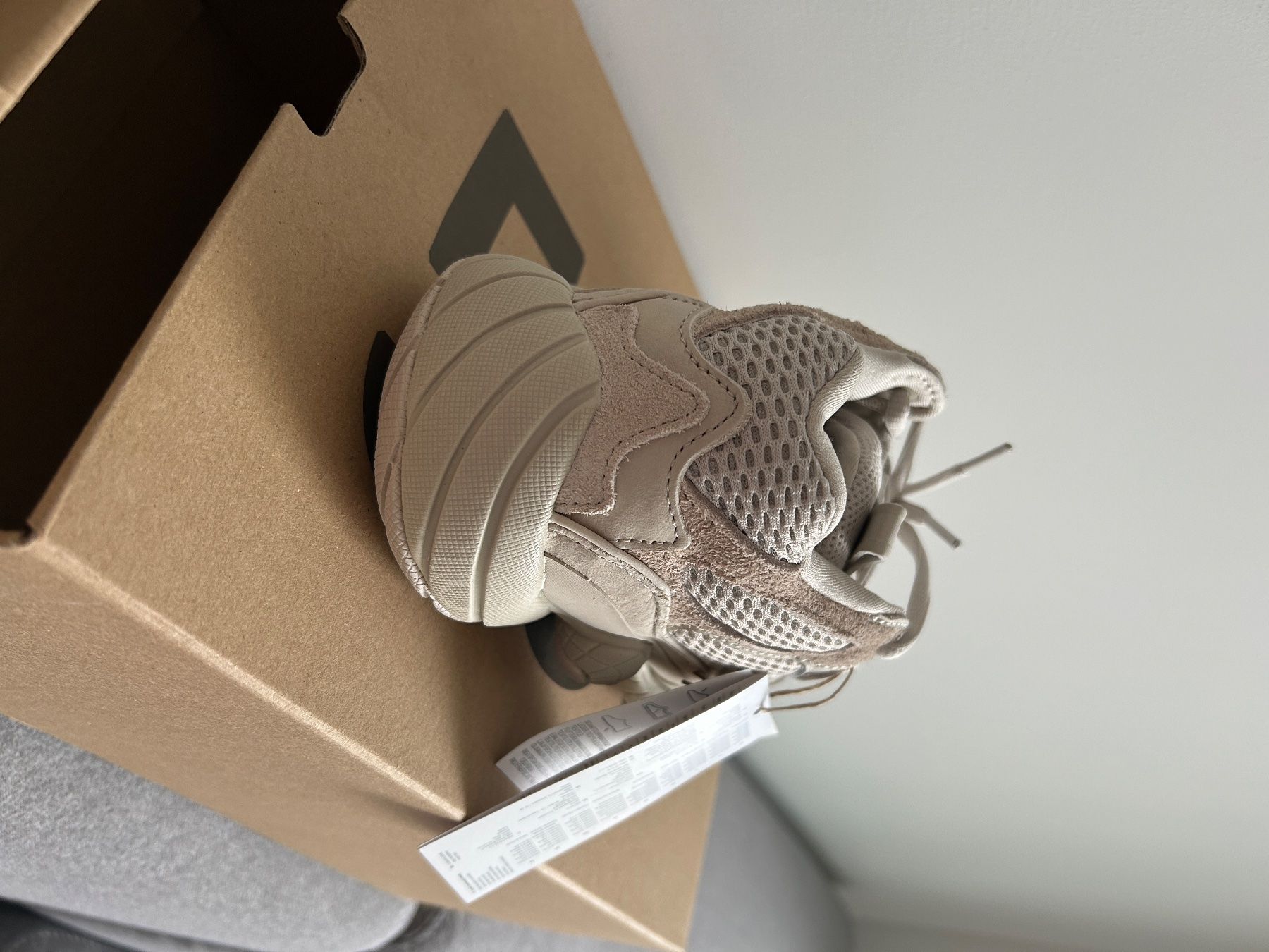 Adidas Scarpe da uomo: Yeezy 500 Blush US 6 1/2 Deadstock – Nuovo e nell'imballaggio originale da Zürich venduto da simemm 4