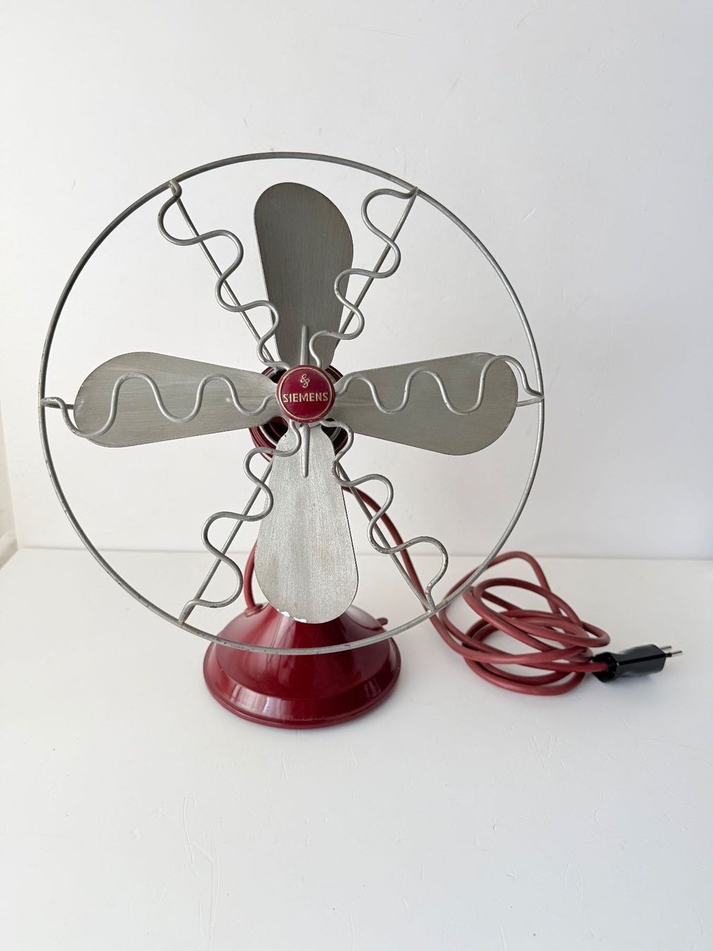 Siemens Ventilatori: Antiker Siemens Tischventilator – Usato da Zwingen venduto da moje1