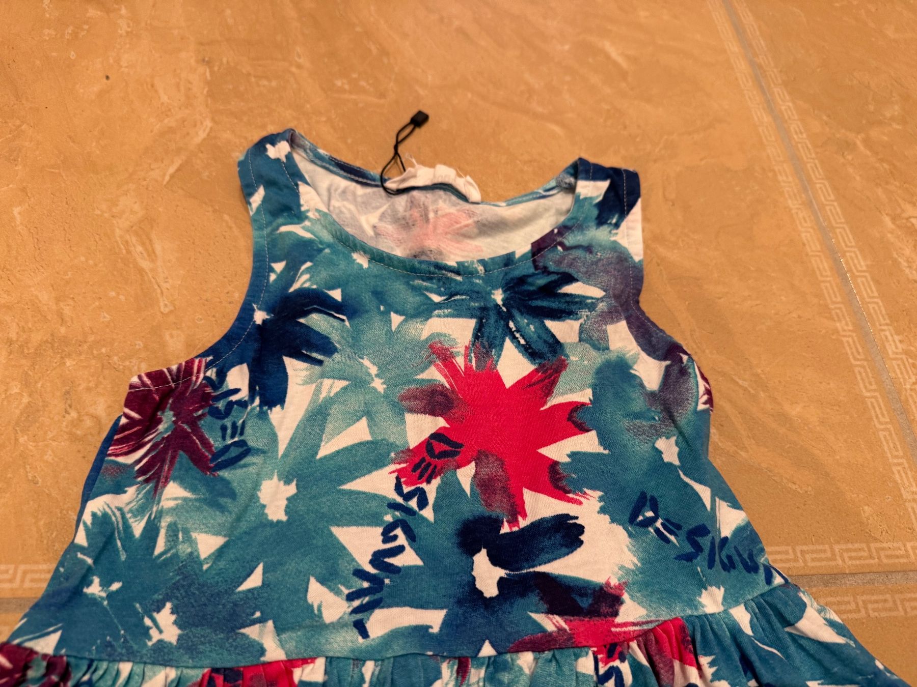 Desigual Vestiti & Gonne: Desigual NWT Kleid, 6-7J 116-122 – Nuovo (secondo la descrizione) da Klingnau venduto da Markus14 2