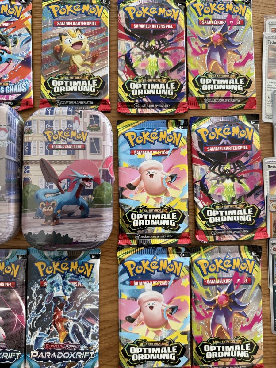 Pokémon Cartes à collectionner: Viele Booster, 2 Mini Tins und einige Karten – Neuf (Voir description) à Amriswil par sim_nlb6 2