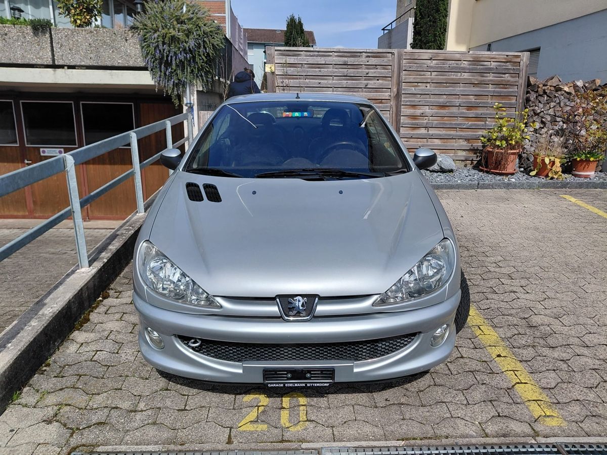 Peugeot Autos: Peugeot 206 2.0 Cabrio – Gebraucht aus Amriswil von Bidi83