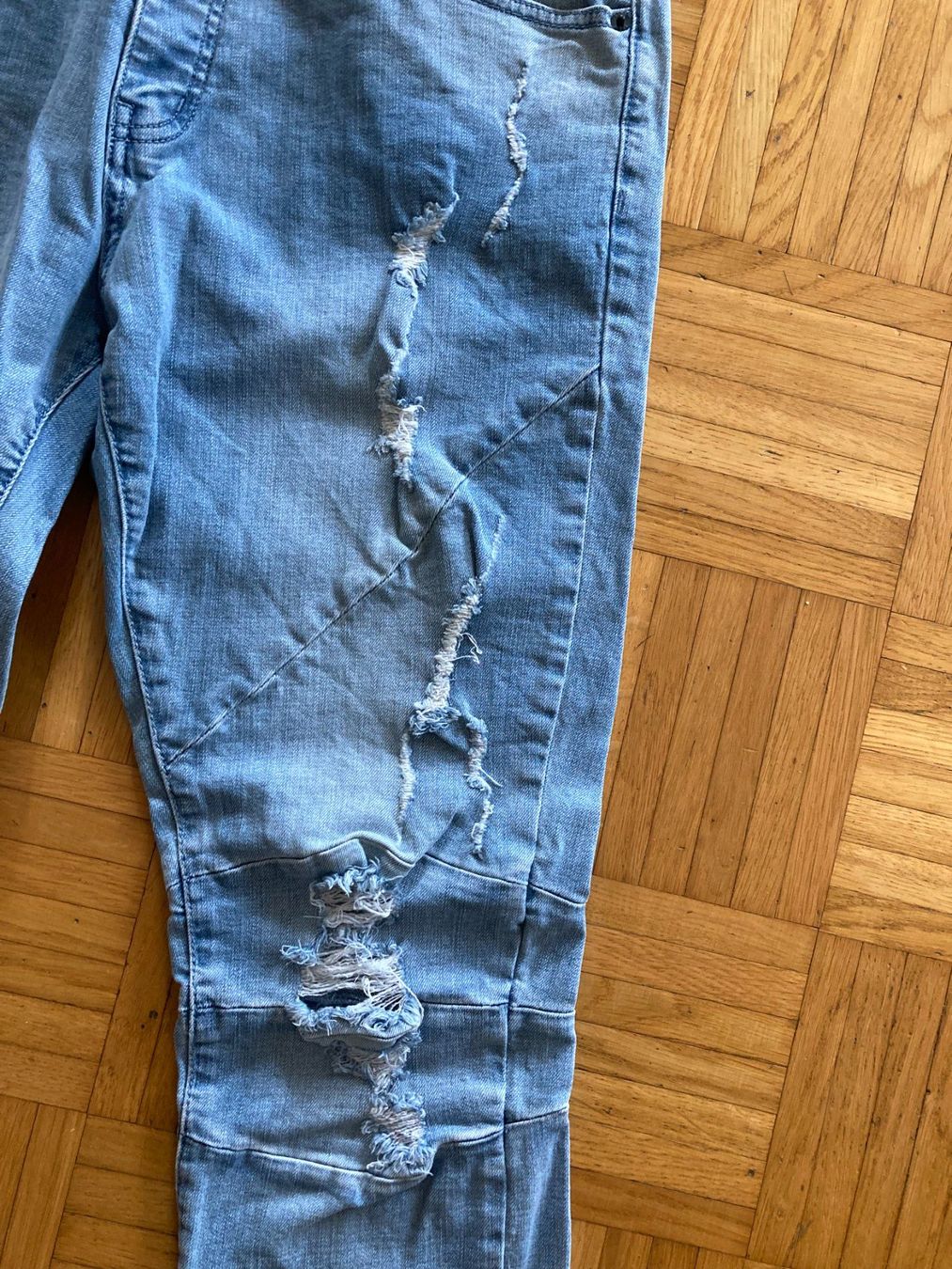 Jeans: Cayler & Sons Jeans Straight Leg – Gebraucht aus Obfelden von miau68 1