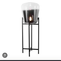 Stehlampe