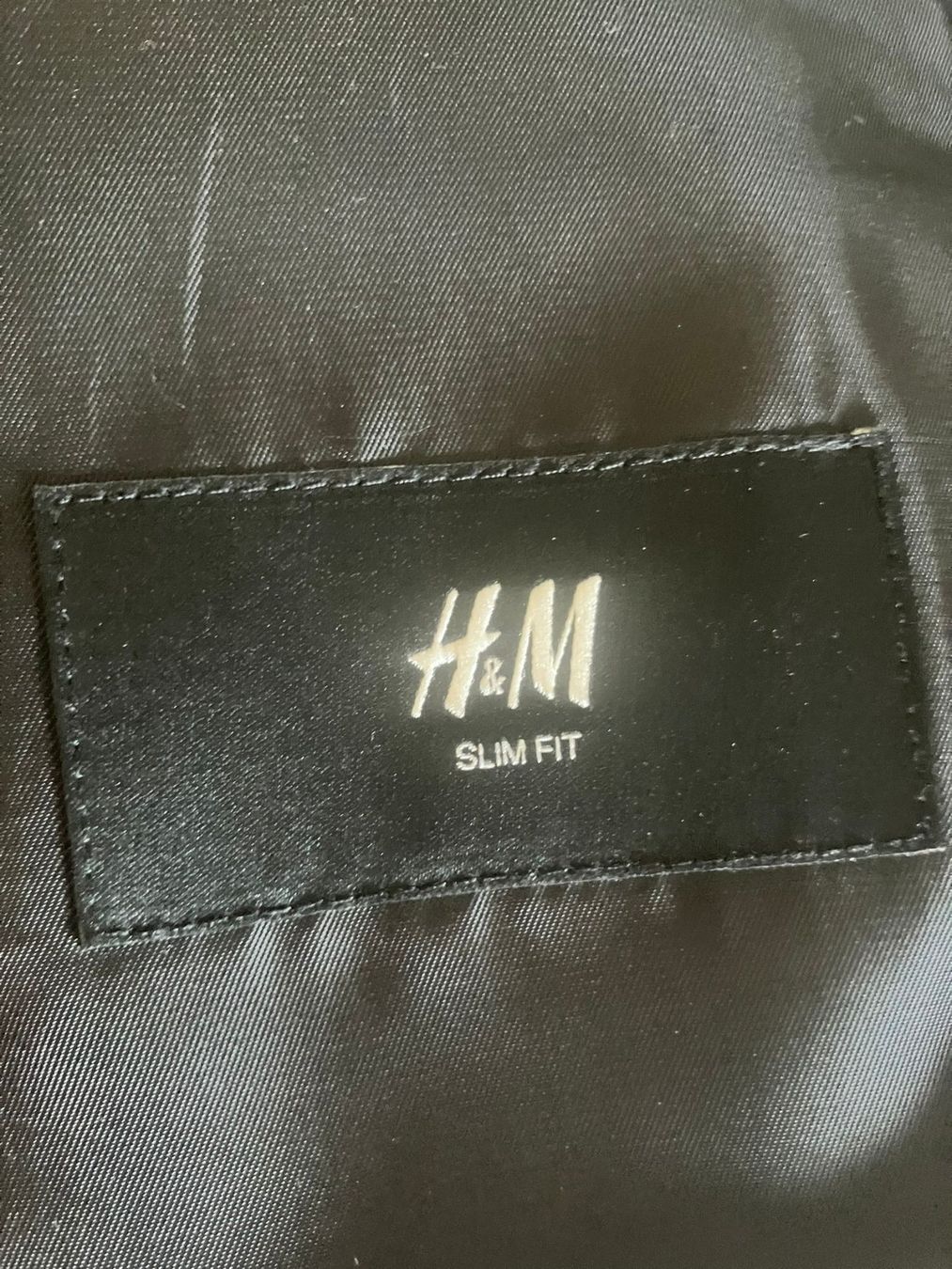 H&M Jacken: Blazer nero uomo H&M slim fit tg.48 – Gebraucht aus Melano von H-Sara 1