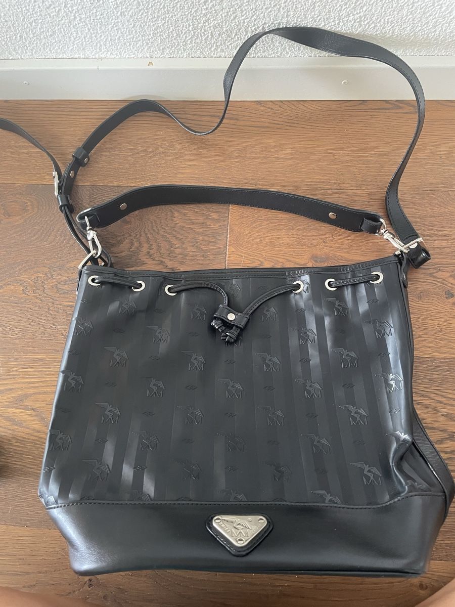 Maison Mollerus Taschen für Damen: Mollerus Beuteltasche – Gebraucht aus Zürich von doeni95