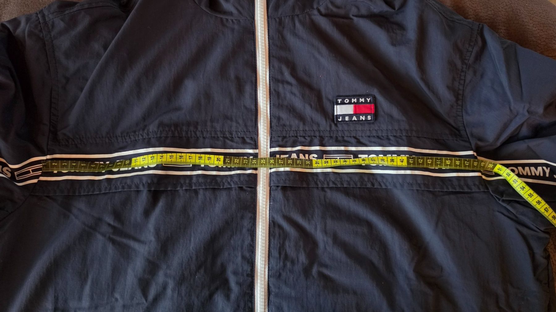 Tommy Hilfiger Jacken: Tommy Jeans Jacke gr M – Neu (gemäss Beschreibung) aus Grosswangen von DenChey 3