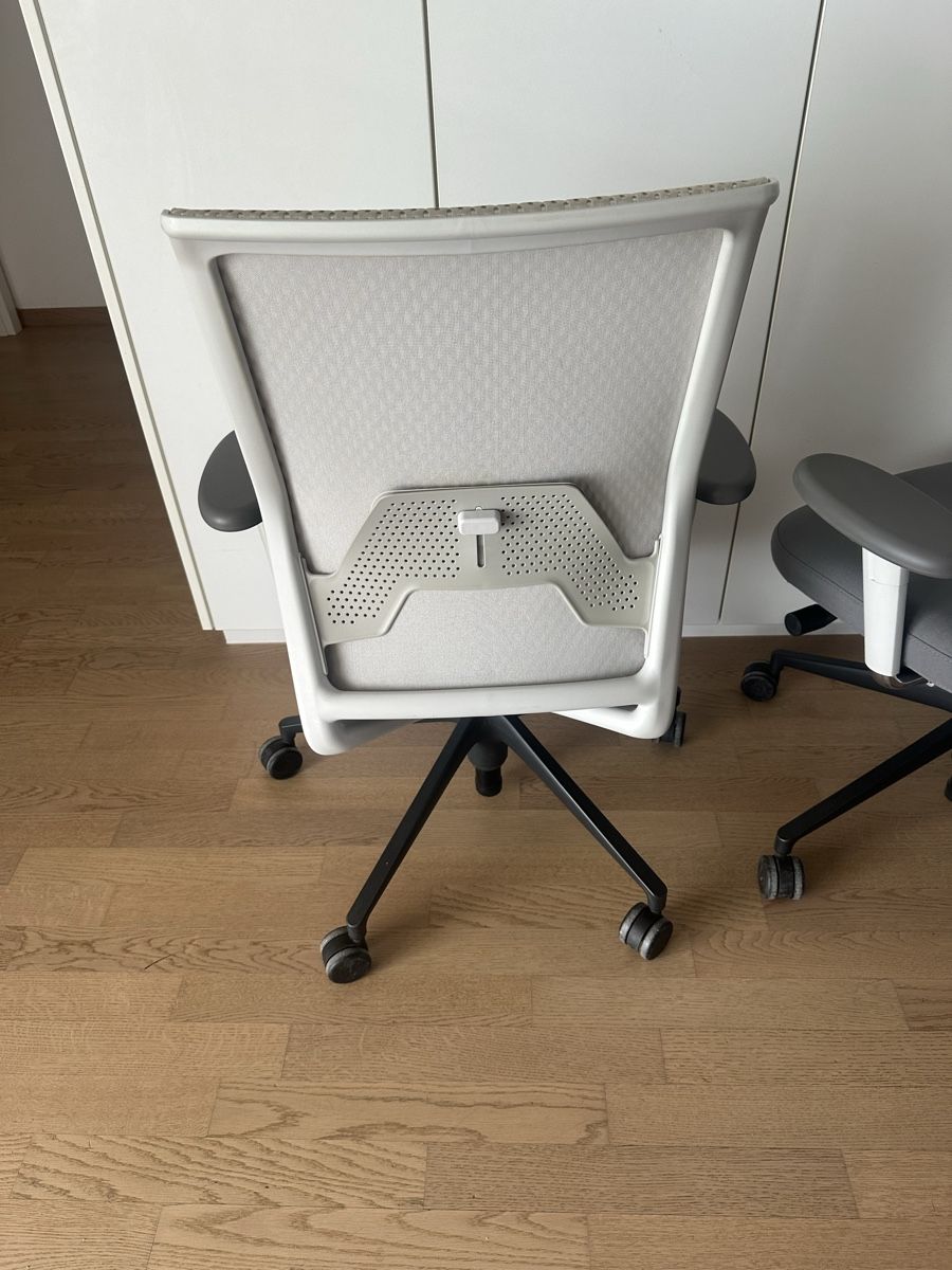 Vitra Sedie: SUPER ANGEBOT!!! Vitra Id Mesh Bürostuhl – Usato da Oberbipp venduto da Angel_Queen 3