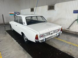 Ford Limousine Blanc Véhicule Vétéran GA3 1FU 593 26