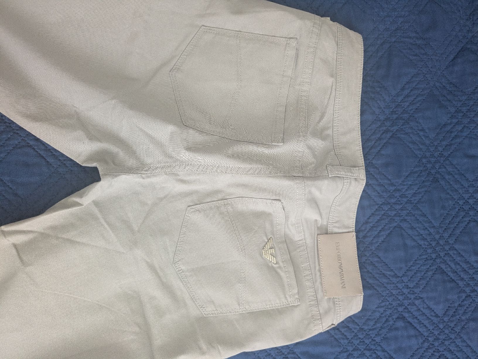 Armani Jeans: Armani Jeans  – Gebraucht aus Zuoz von liz_9nhl 5