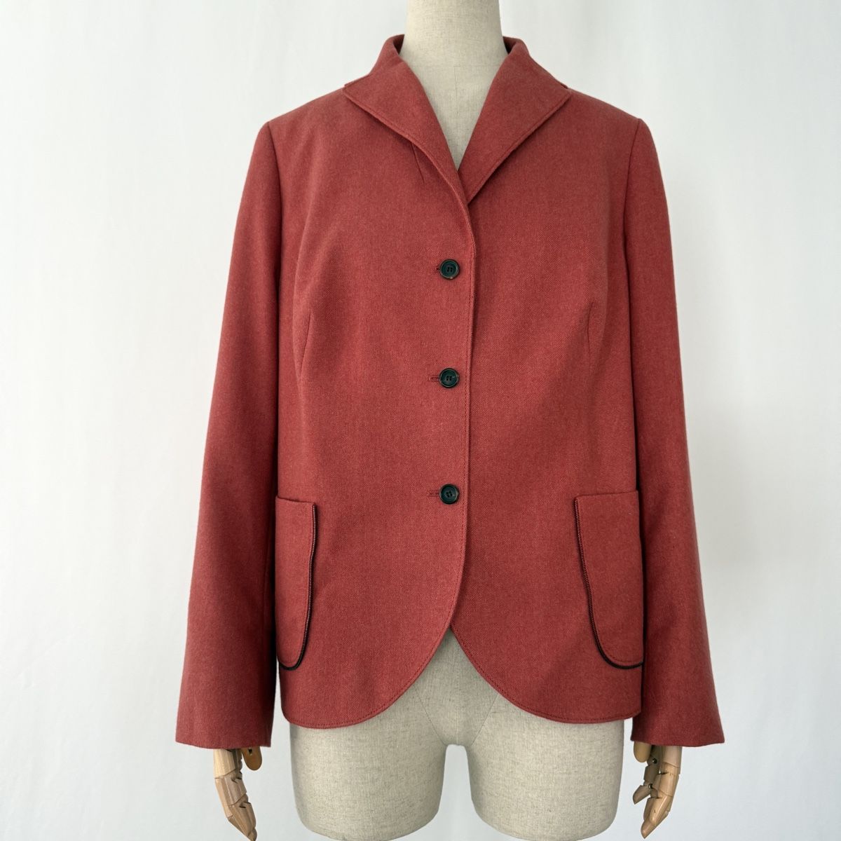 Akris Giacche: AKRIS Cashmere Jacket – Nuovo (secondo la descrizione) da Emmen venduto da Nightingale_2022