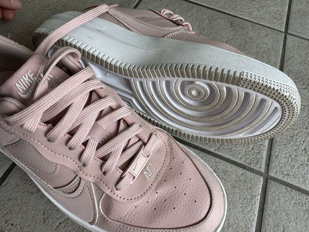 Nike Scarpe da donna: Nile Air Force 1 rosa Gr 41 – Usato da Sierre venduto da Tracy83 3