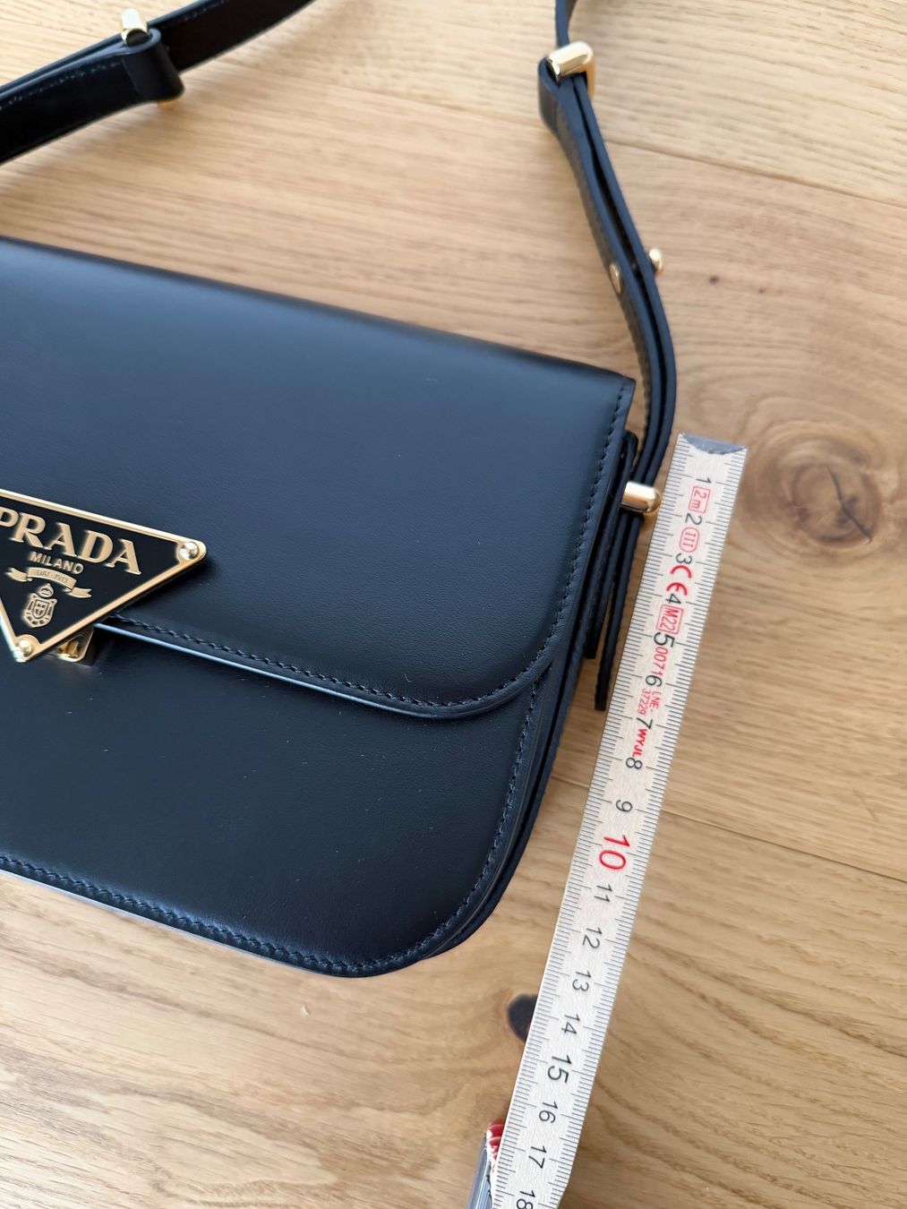 Prada Taschen für Damen: Prada Tasche Neu - Full Set, Rechnung vorhanden – Neu (gemäss Beschreibung) aus Zug von mel_kyra 8