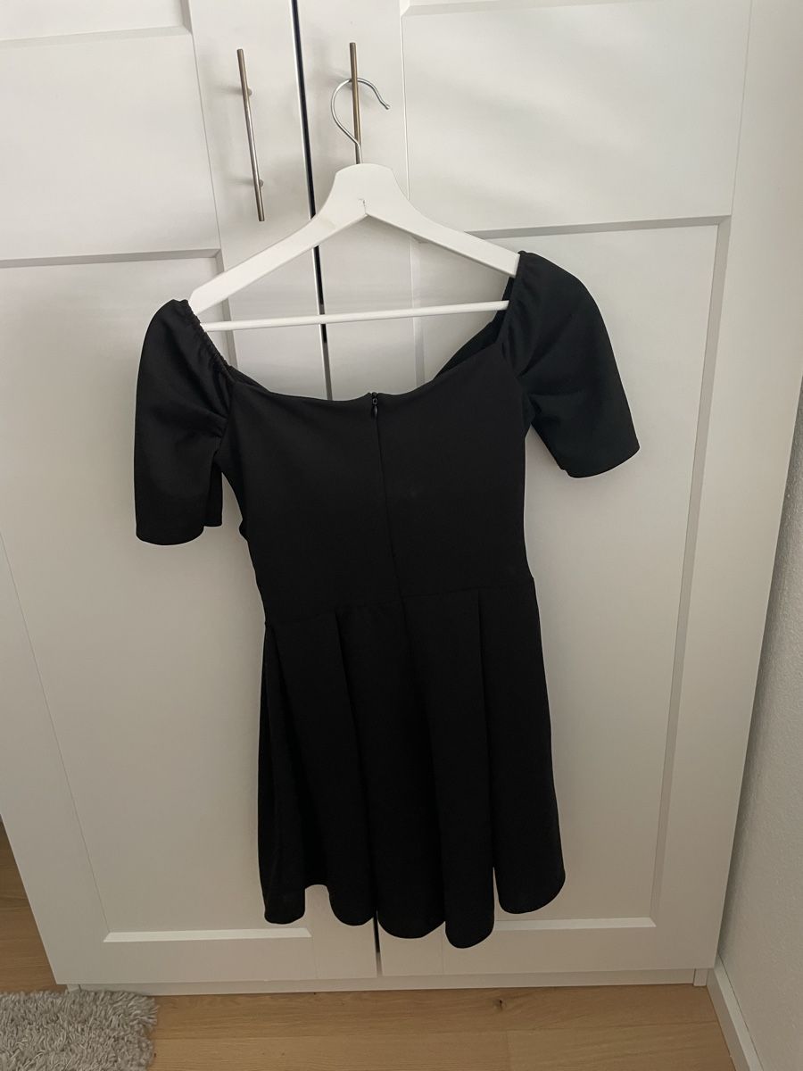 Vestiti: Schwarzes Sommerkleid, Grösse S – Usato da Untersiggenthal venduto da bla_55sl 1
