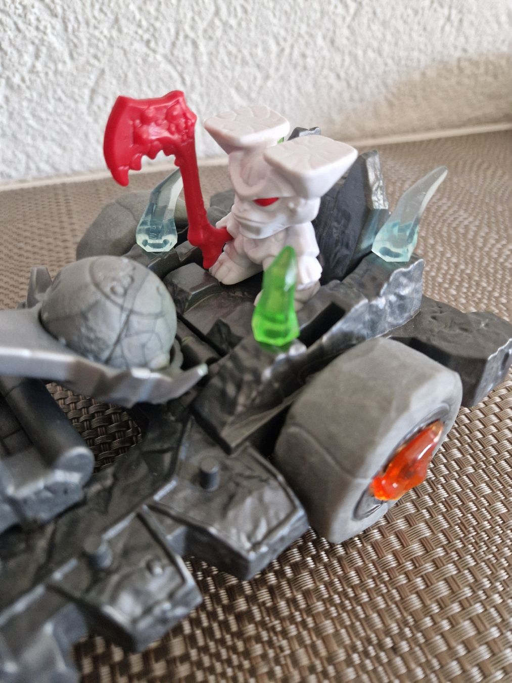 Schleich Giocattoli: Schleich Eldrador Mini Creatures Katapult mit Figur 42618 – Usato da Rupperswil venduto da lenzburg02 1