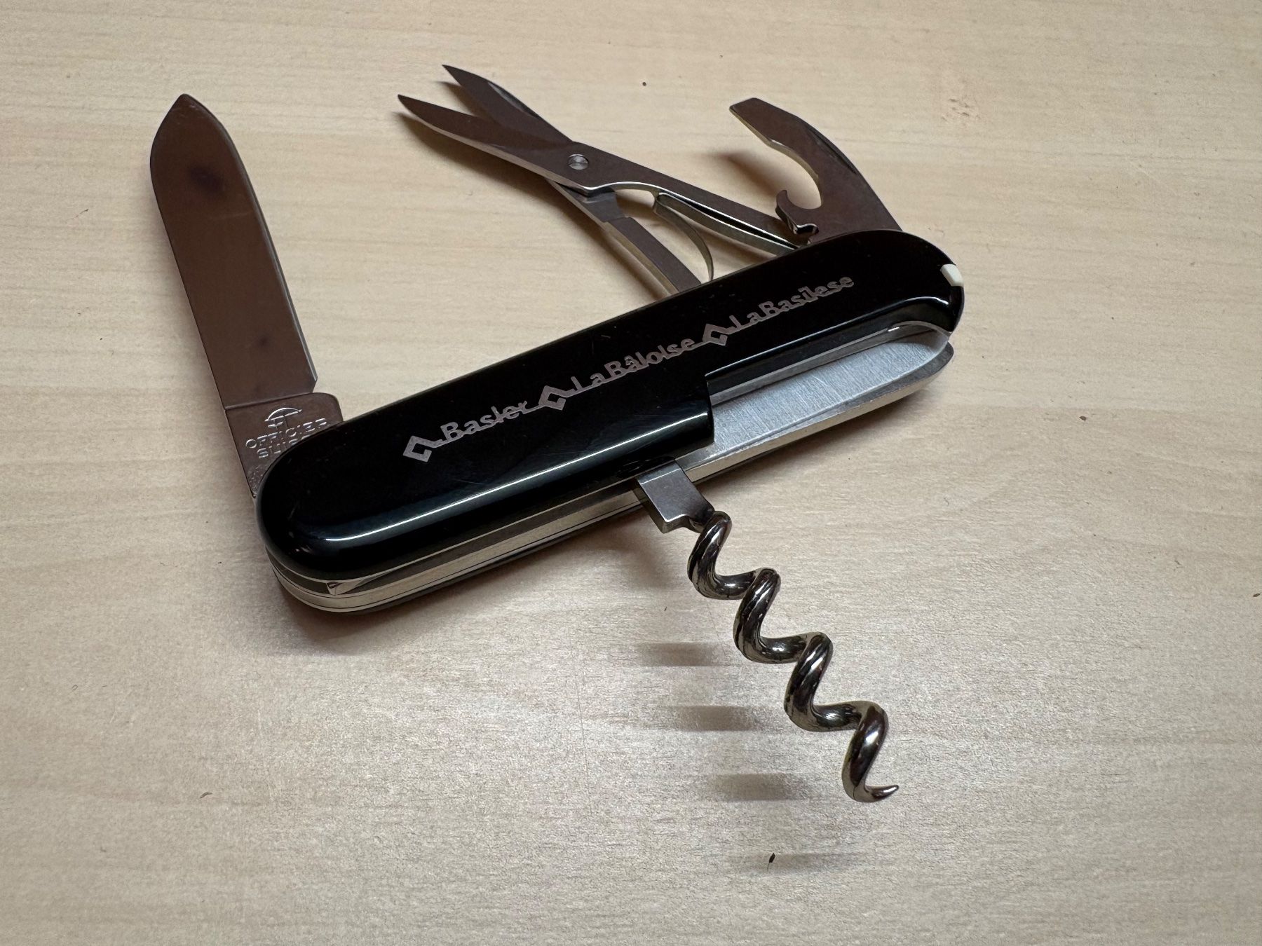 Victorinox Coltelli tascabile: Victorinox schwarz Basler Versicherung – Usato da Rümligen venduto da Sibill 3