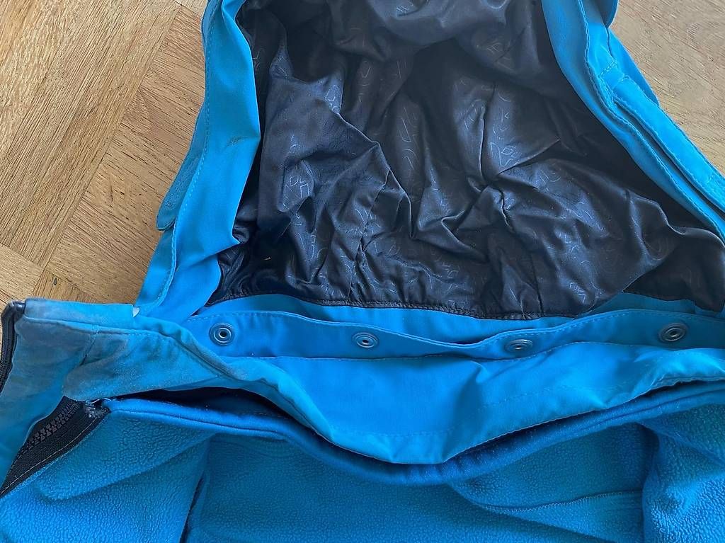 Giacche & Cappotti: Engelbergstrauss Winterjacke Grösse 98/104 blau – Usato da nidau venduto da sanyu80 3