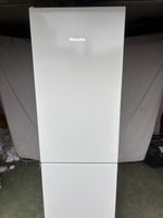Neuwertiger MIELE Kühlschrank mit Gefrierschrank 